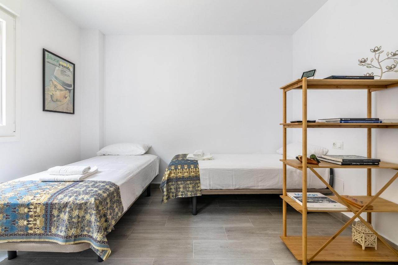 Livemalaga Victoria Suites Екстериор снимка