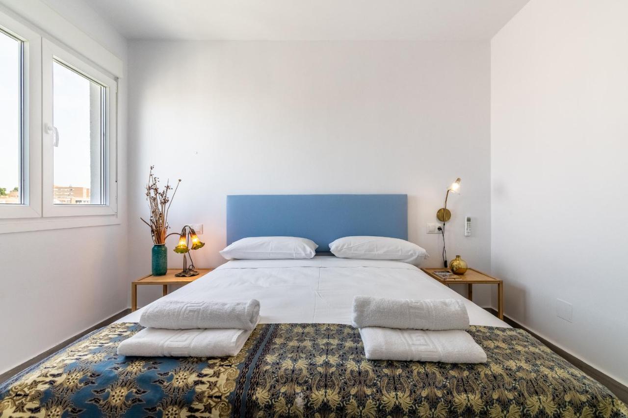 Livemalaga Victoria Suites Екстериор снимка